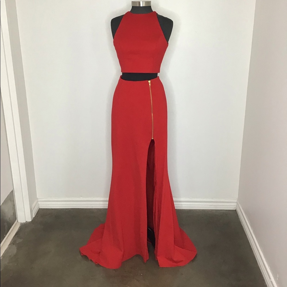 Sherri Hill 2pc long dress stunning!